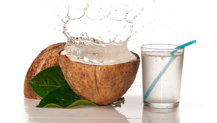 How to Get White Skin by Applying Coconut Water